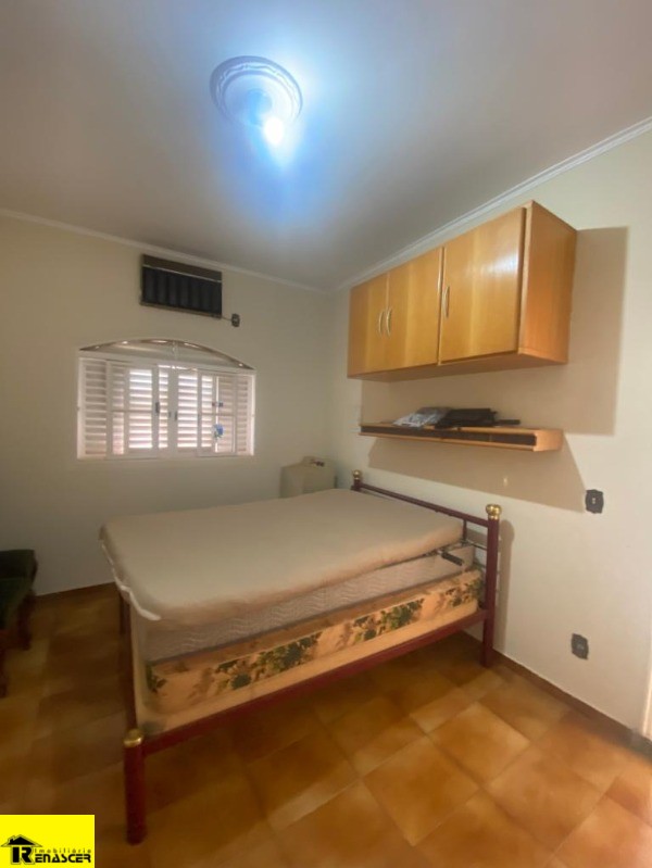 Casa com 3 quartos para aluguel, 1150m² — foto 14 de 16