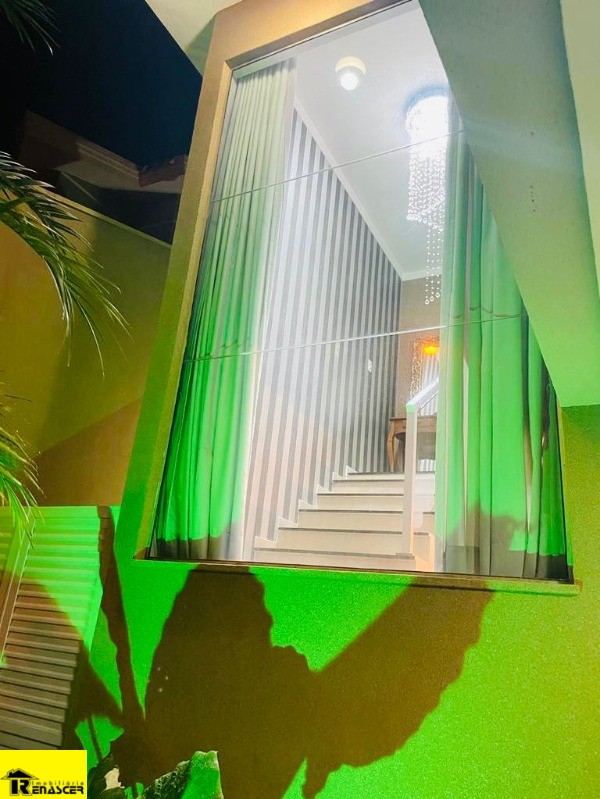 Casa de Condomínio com 3 quartos à venda — foto 6 de 37
