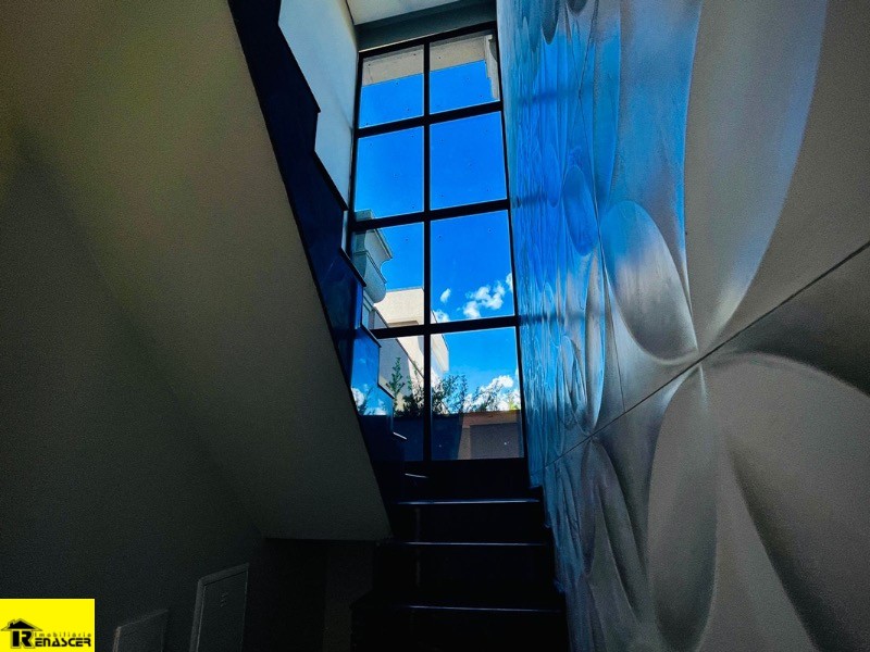 Casa de Condomínio com 3 quartos à venda, 257m² — foto 22 de 29