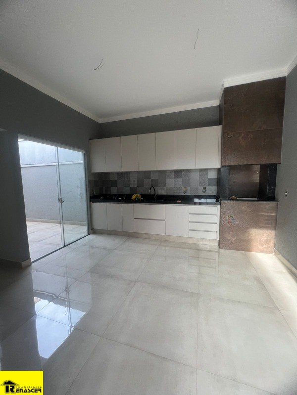 Casa com 3 quartos à venda, 120m² — foto 31 de 39