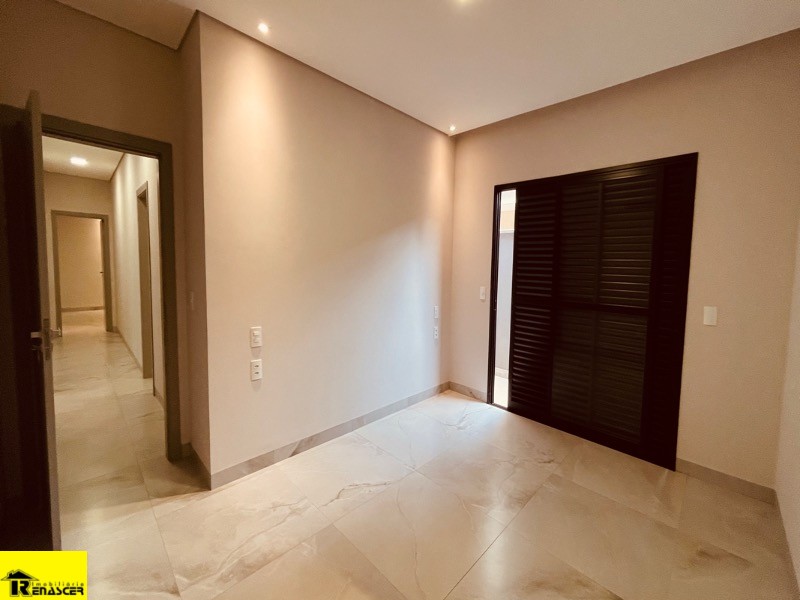 Casa de Condomínio com 3 quartos à venda, 250m² — foto 5 de 21