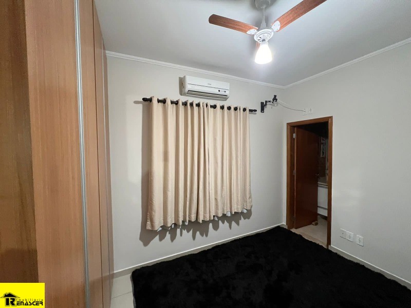 Casa com 2 quartos à venda, 200m² — foto 33 de 49