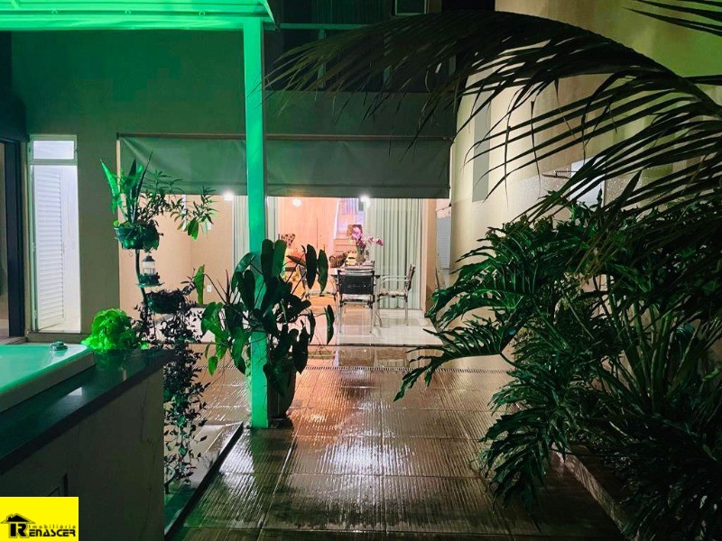 Casa de Condomínio com 3 quartos à venda — foto 5 de 37