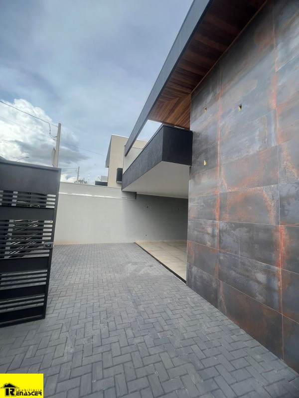 Casa com 3 quartos à venda, 120m² — foto 4 de 39