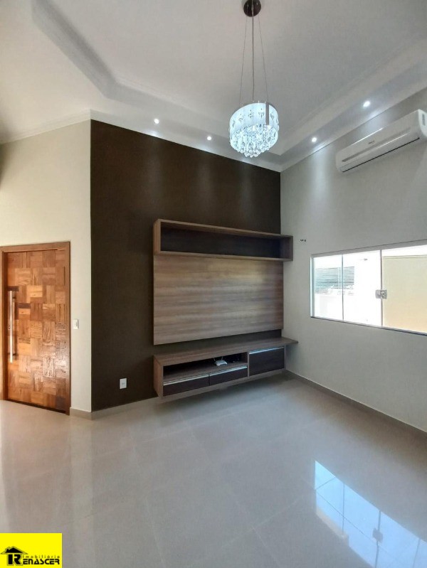 Casa com 3 quartos à venda, 200m² — foto 8 de 21
