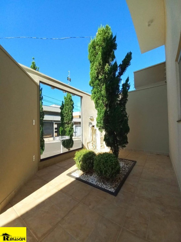 Casa com 3 quartos à venda, 200m² — foto 6 de 21