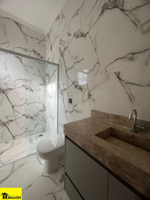 Casa com 3 quartos à venda, 120m² — foto 17 de 39