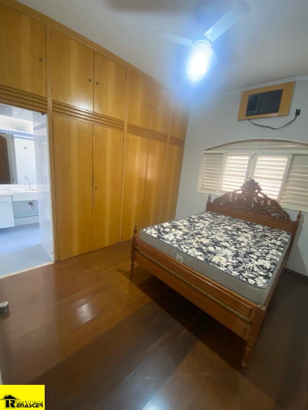 Casa com 3 quartos para aluguel, 1150m² — foto 15 de 16