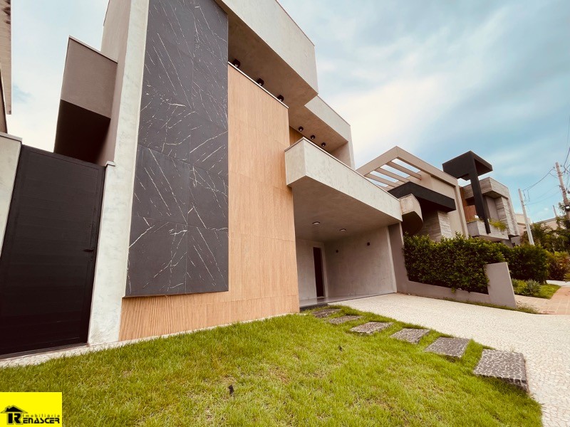 Casa de Condomínio com 3 quartos à venda, 250m² — foto 1 de 21