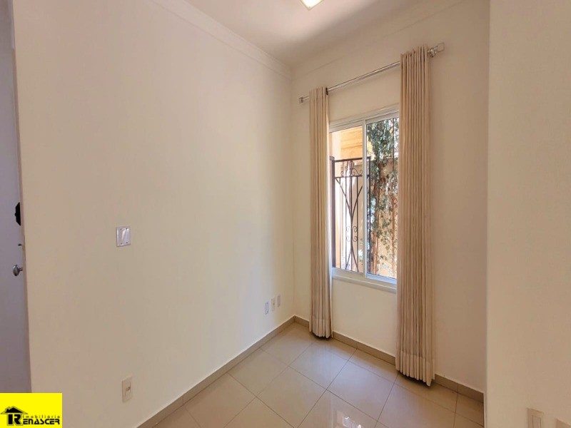 Casa de Condomínio com 3 quartos à venda e aluguel, 310m² — foto 35 de 44