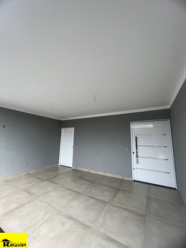 Casa com 3 quartos à venda, 120m² — foto 5 de 39