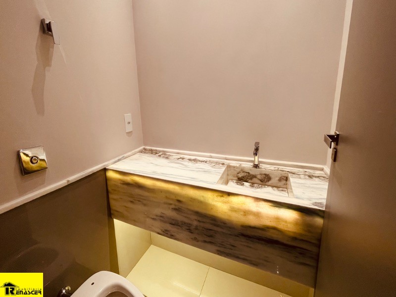 Casa de Condomínio com 3 quartos à venda, 250m² — foto 11 de 21