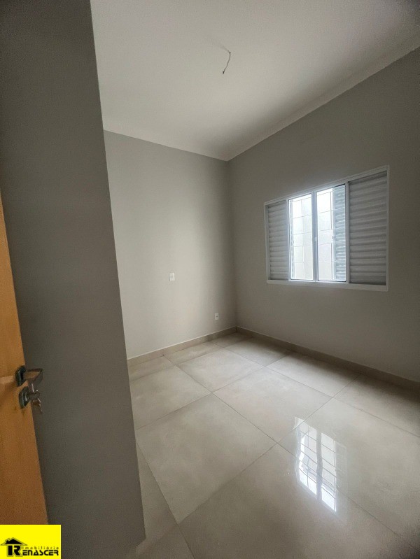 Casa com 3 quartos à venda, 120m² — foto 18 de 39