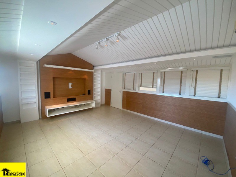 Casa de Condomínio com 3 quartos à venda e aluguel, 420m² — foto 23 de 23
