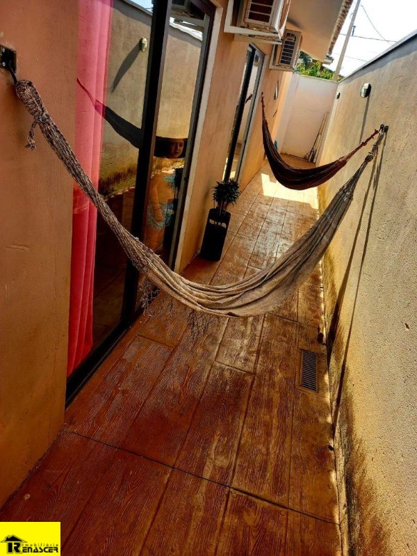 Casa de Condomínio com 3 quartos à venda e aluguel, 400m² — foto 9 de 9