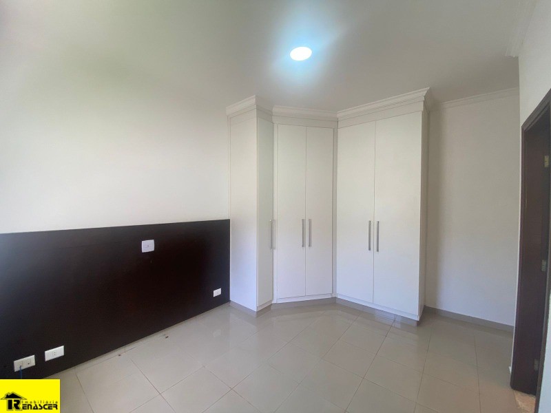 Casa de Condomínio com 3 quartos à venda e aluguel, 420m² — foto 14 de 23