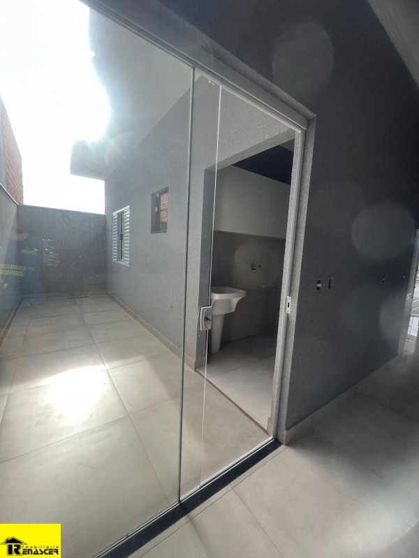 Casa com 3 quartos à venda, 120m² — foto 33 de 39