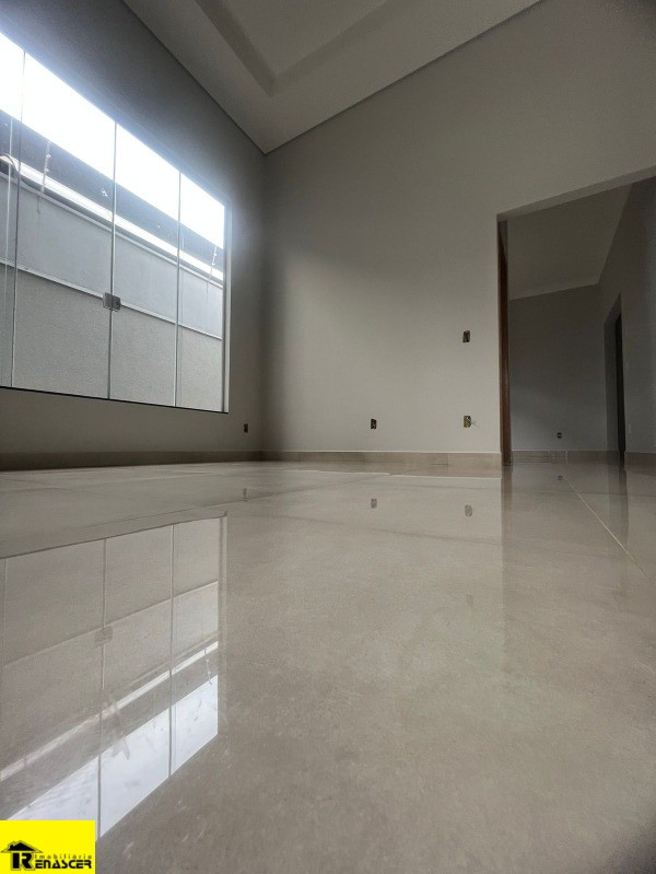 Casa com 3 quartos à venda, 120m² — foto 8 de 39