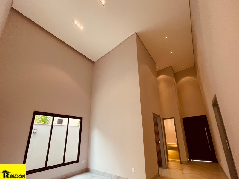 Casa de Condomínio com 3 quartos à venda, 250m² — foto 13 de 21
