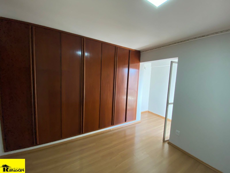 Apartamento com 3 quartos à venda, 120m² — foto 17 de 22