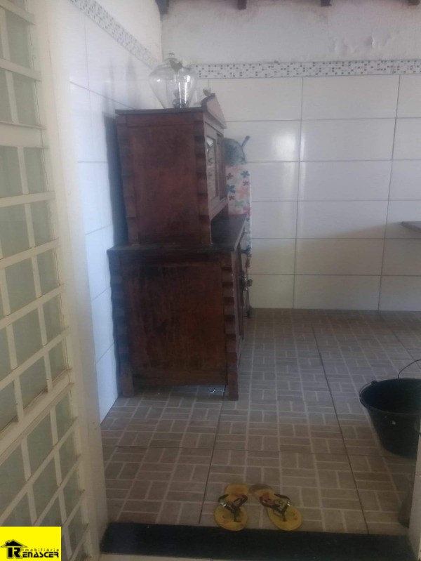Casa com 3 quartos à venda, 202m² — foto 11 de 27