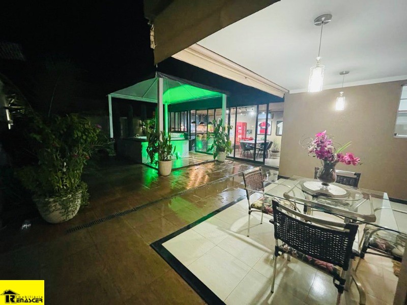Casa de Condomínio com 3 quartos à venda — foto 18 de 37