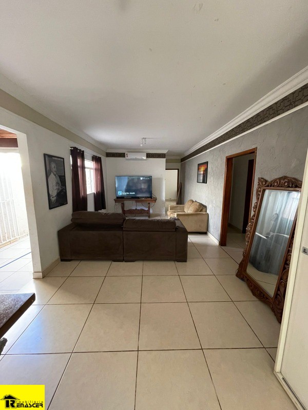 Casa com 3 quartos à venda — foto 10 de 25