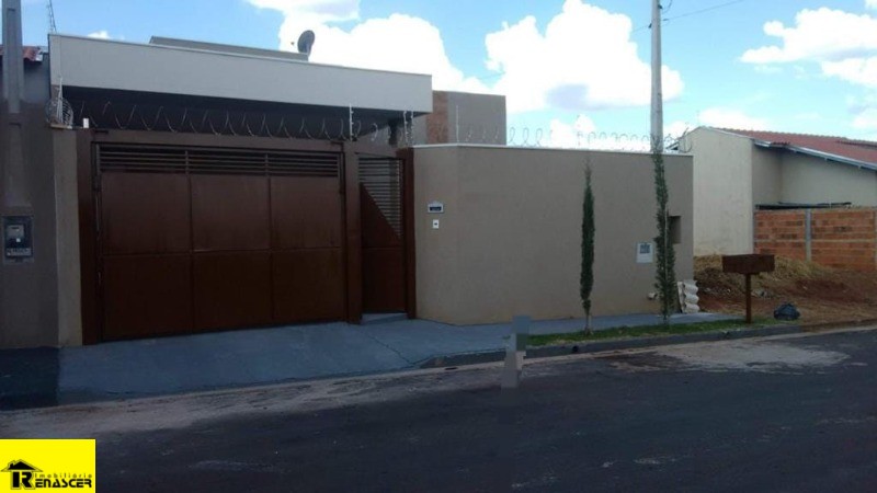 Casa com 3 quartos à venda — foto 1 de 20