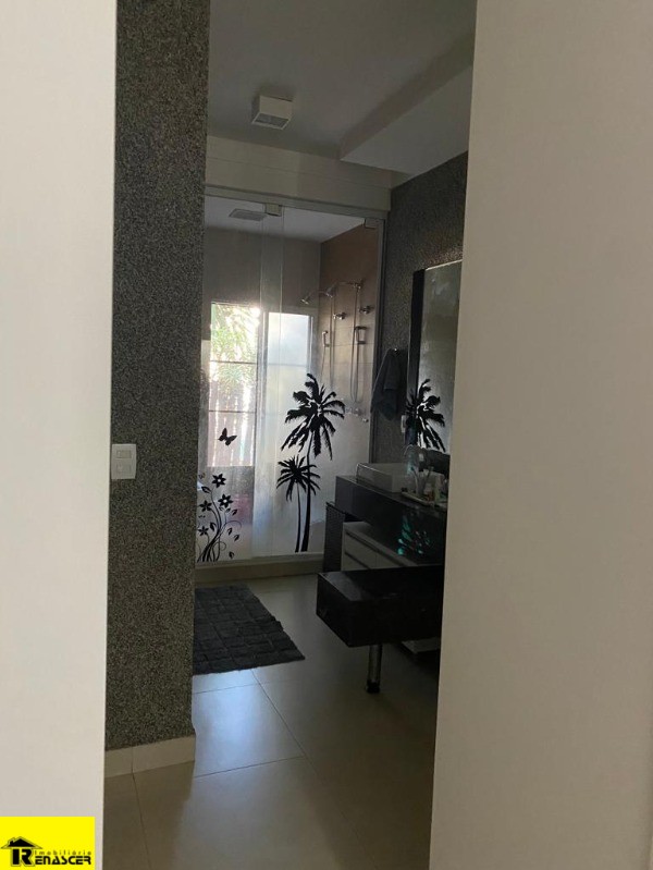 Casa de Condomínio com 3 quartos à venda — foto 4 de 27