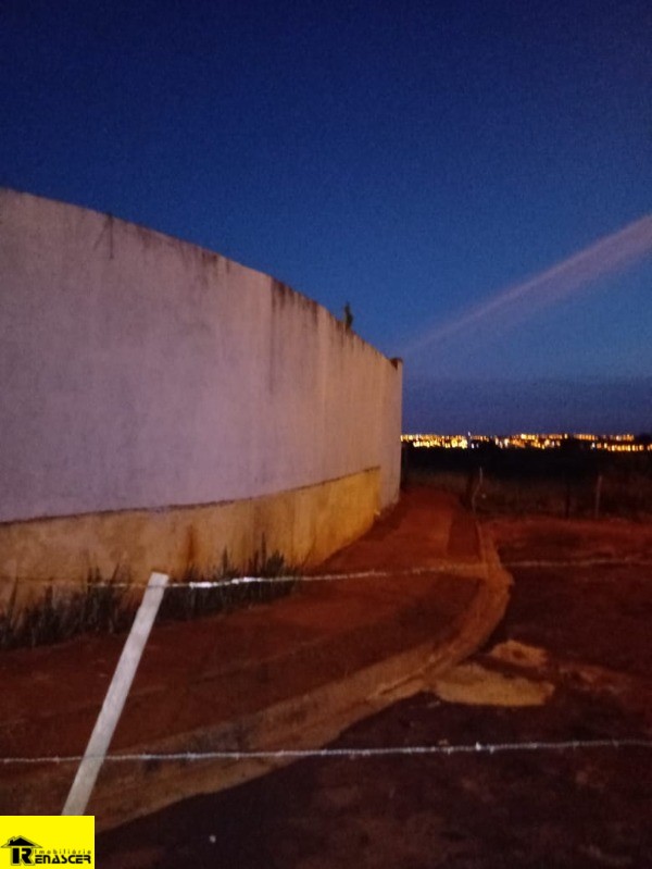 Casa com 2 quartos à venda — foto 12 de 12