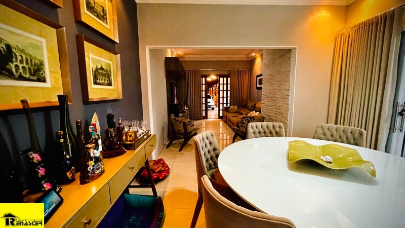 Casa com 3 quartos à venda e aluguel, 380m² — foto 6 de 28