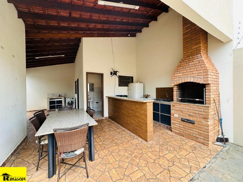 Casa com 3 quartos à venda — foto 14 de 27
