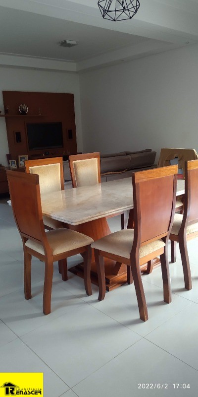 Casa de Condomínio com 3 quartos à venda — foto 7 de 35