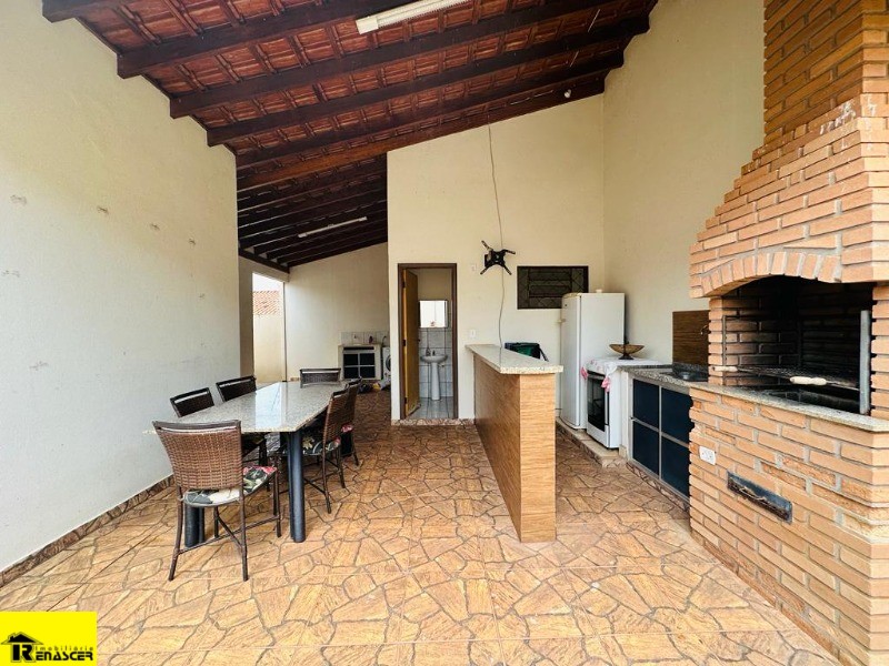 Casa com 3 quartos à venda — foto 15 de 27