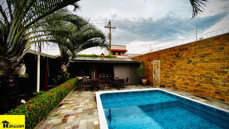 Casa com 3 quartos à venda e aluguel, 380m² — foto 18 de 28