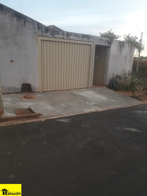 Casa com 2 quartos à venda — foto 1 de 12