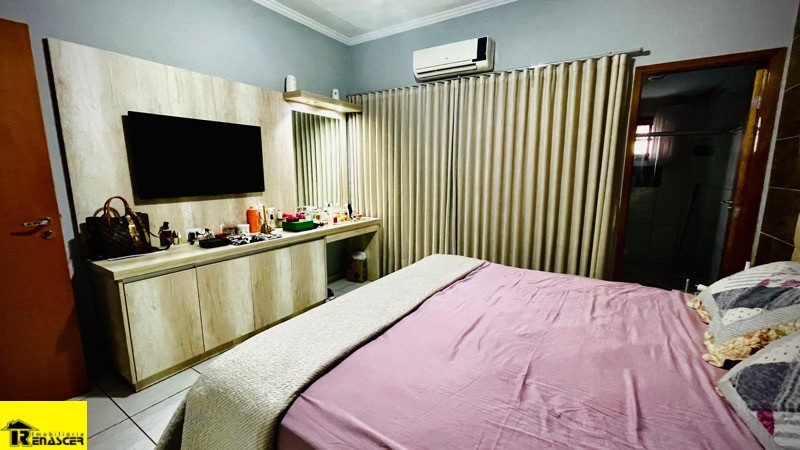 Casa com 3 quartos à venda e aluguel, 380m² — foto 23 de 28