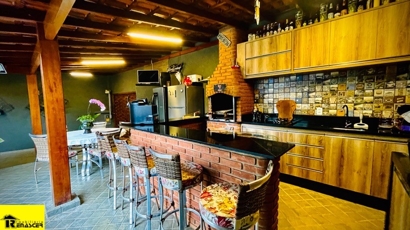 Casa com 3 quartos à venda e aluguel, 380m² — foto 15 de 28