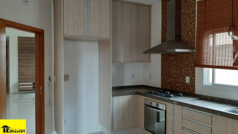 Casa de Condomínio com 3 quartos à venda e aluguel, 420m² — foto 6 de 48