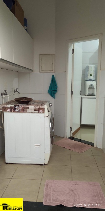 Casa de Condomínio com 3 quartos à venda — foto 13 de 35