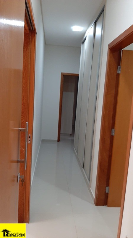 Casa de Condomínio com 3 quartos à venda e aluguel, 420m² — foto 23 de 48