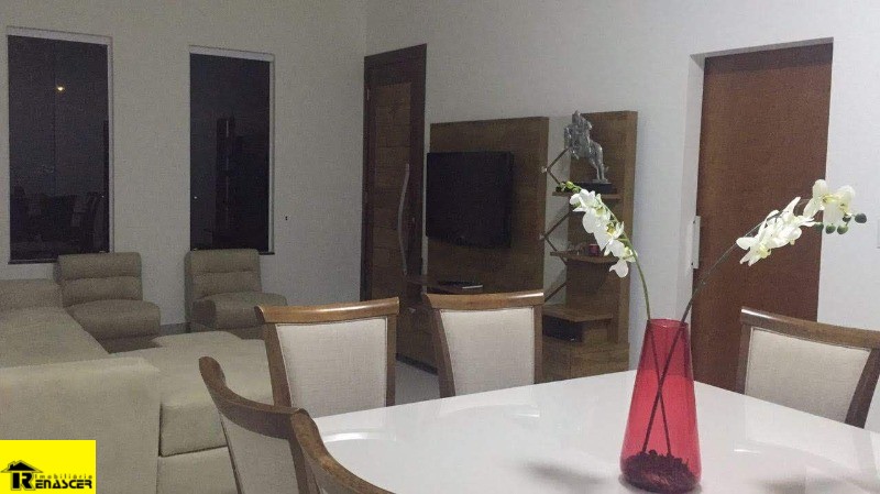 Casa com 3 quartos à venda — foto 7 de 20