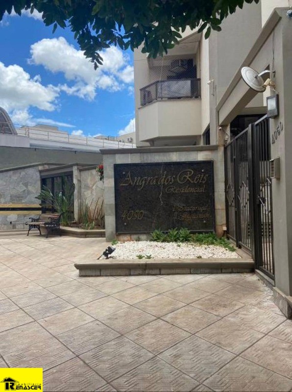 Apartamento com 3 quartos à venda, 145m² — foto 2 de 13