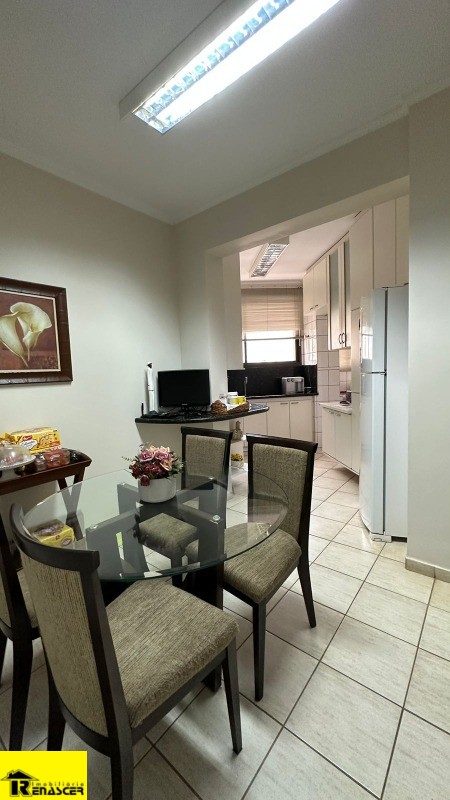 Apartamento com 3 quartos à venda, 145m² — foto 5 de 13