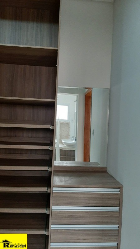 Casa de Condomínio com 3 quartos à venda e aluguel, 420m² — foto 47 de 48