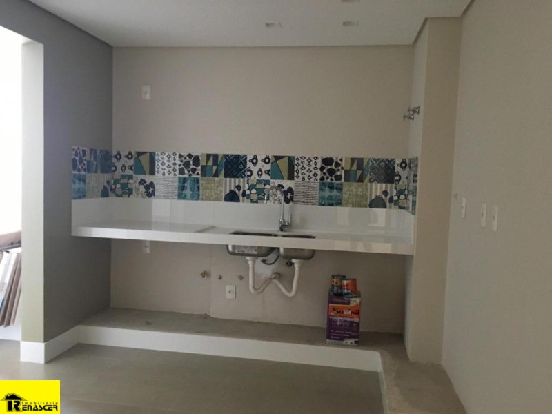 Apartamento com 3 quartos à venda, 212m² — foto 4 de 22