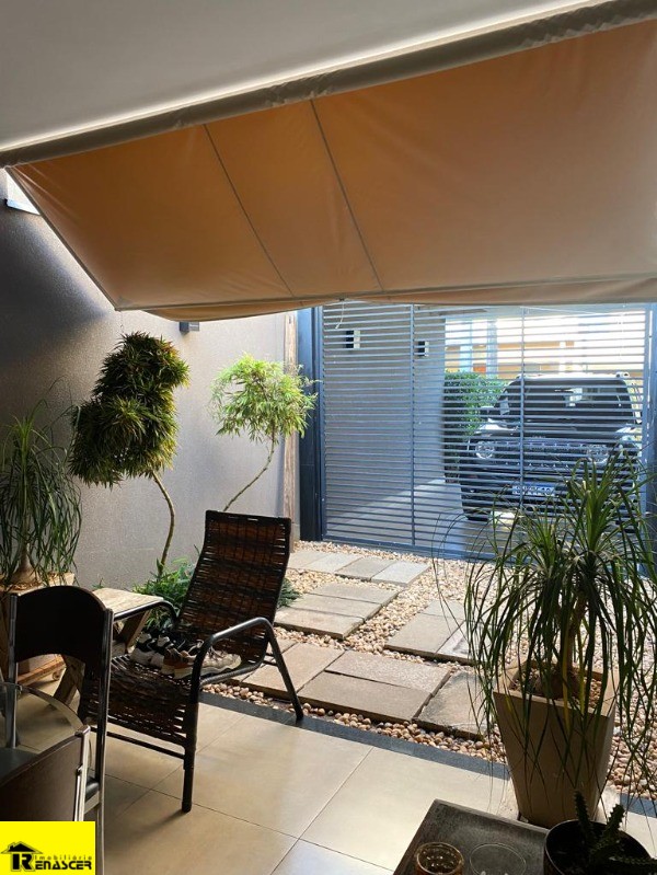 Casa de Condomínio com 3 quartos à venda — foto 3 de 27
