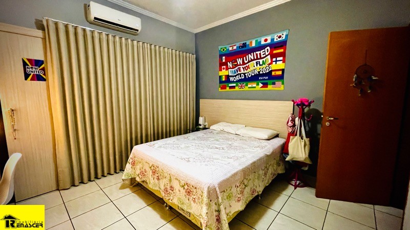 Casa com 3 quartos à venda e aluguel, 380m² — foto 26 de 28
