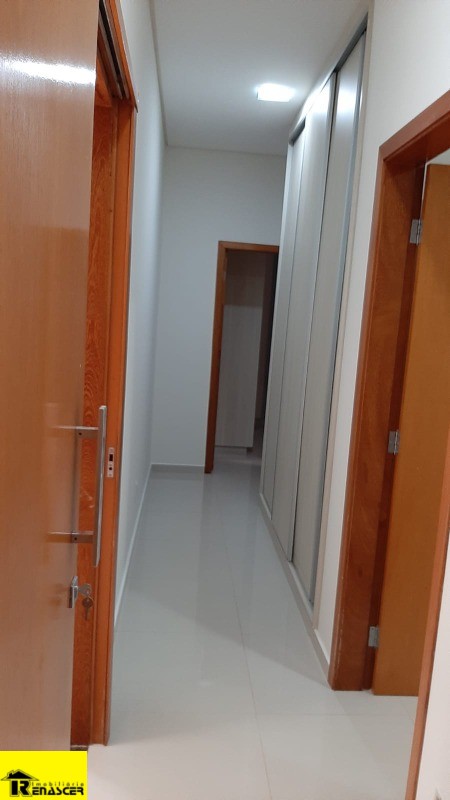 Casa de Condomínio com 3 quartos à venda e aluguel, 420m² — foto 26 de 48