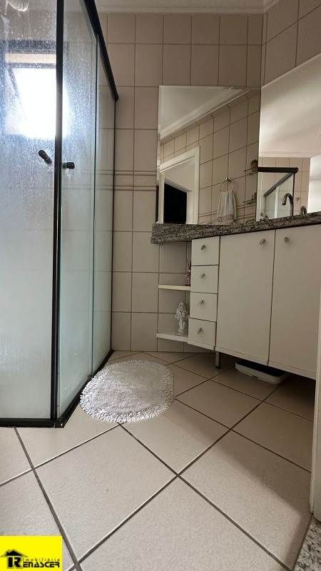 Apartamento com 3 quartos à venda, 145m² — foto 12 de 13